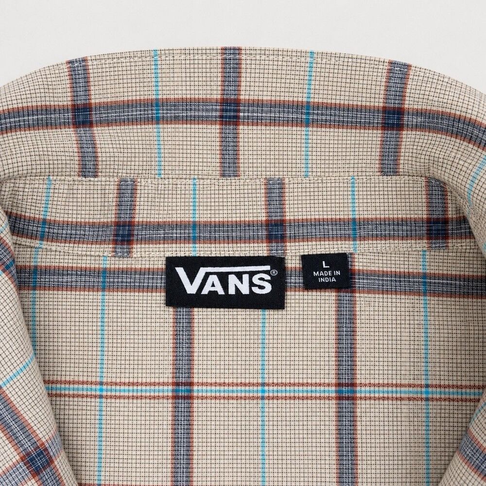 Vans Men’s Plaid Short Sleeve Button-Up Shirt Beige Blue Size L